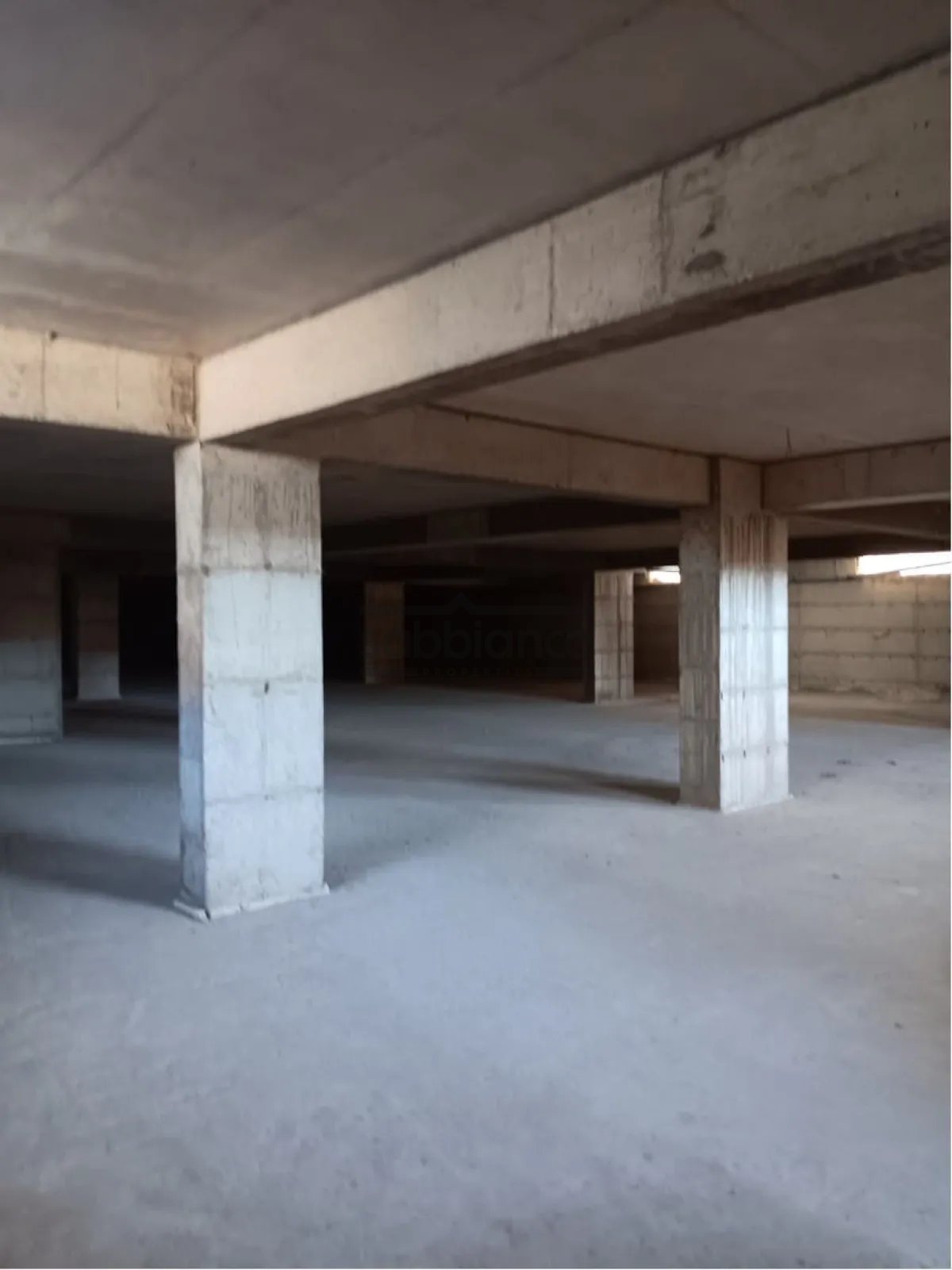 Warehouse 500 m² for rent in Geroskipou, Paphos, Cyprus
