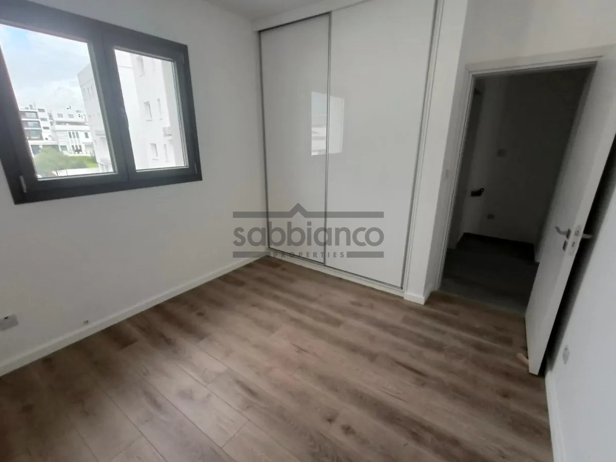 2-спальная апартаменты на продажу 81 м² в Aradippou, Larnaca, Cyprus