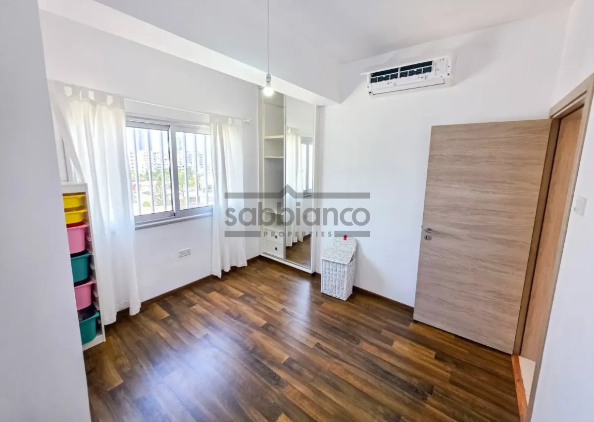 3-bedroom penthouse for rent 100 m² in Agia Zoni, Limassol, Cyprus